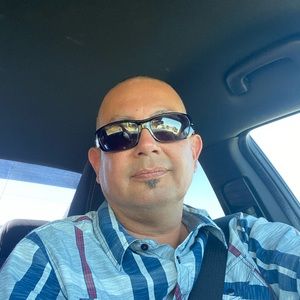 Meet your Posher, Christopher